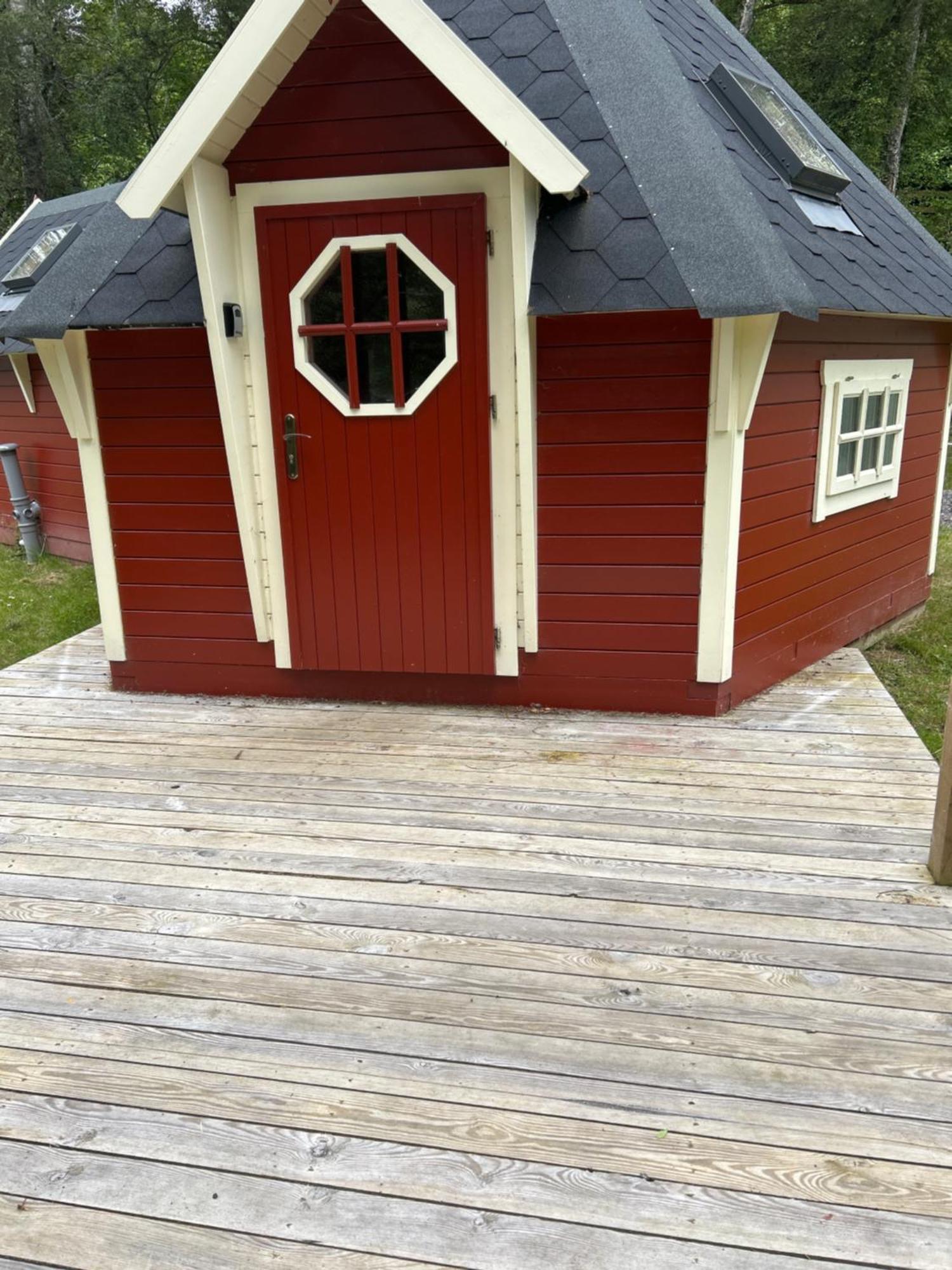 1Lochness Glam Lodges Inverness Exterior photo